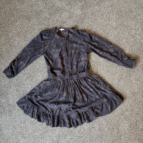 Z Supply Grey Long Sleeve Floral Mini Dress size Medium - Picture 6 of 8